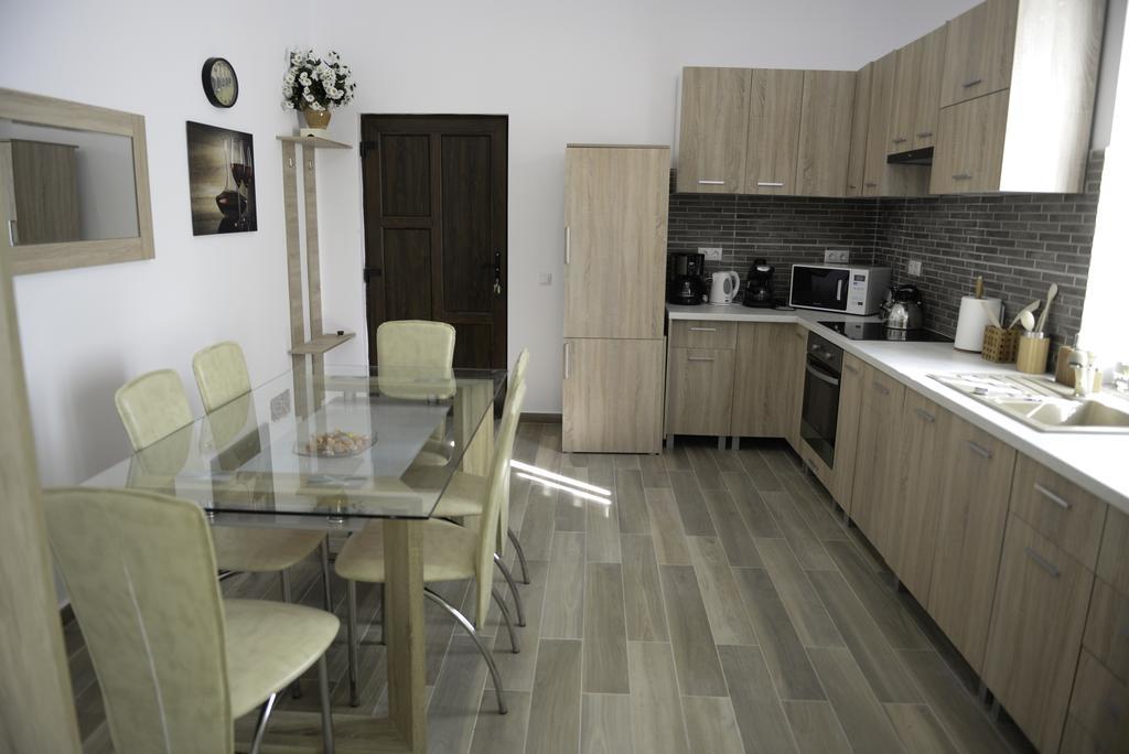 Central Park Apartments Cluj-Napoca Rum bild